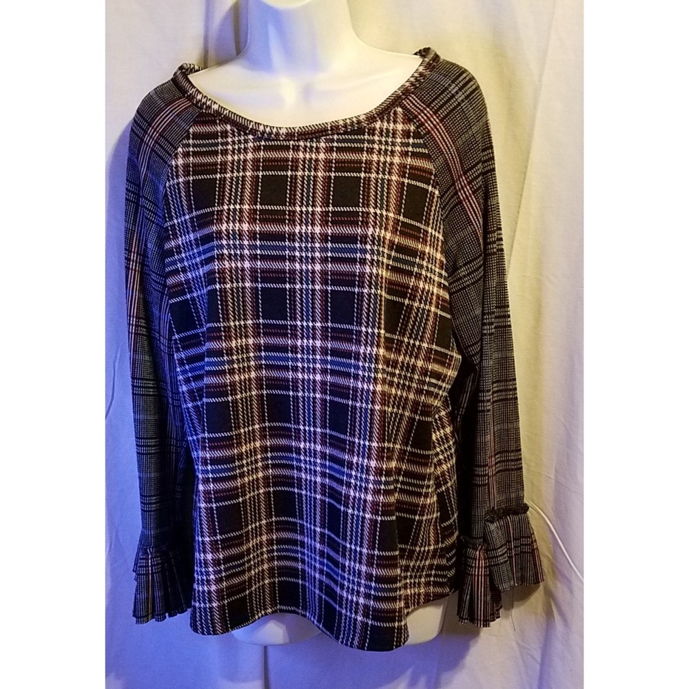 Hannah Red Black‎ Plaid Blouse Women's Size L Pleated Ruffle Cuff